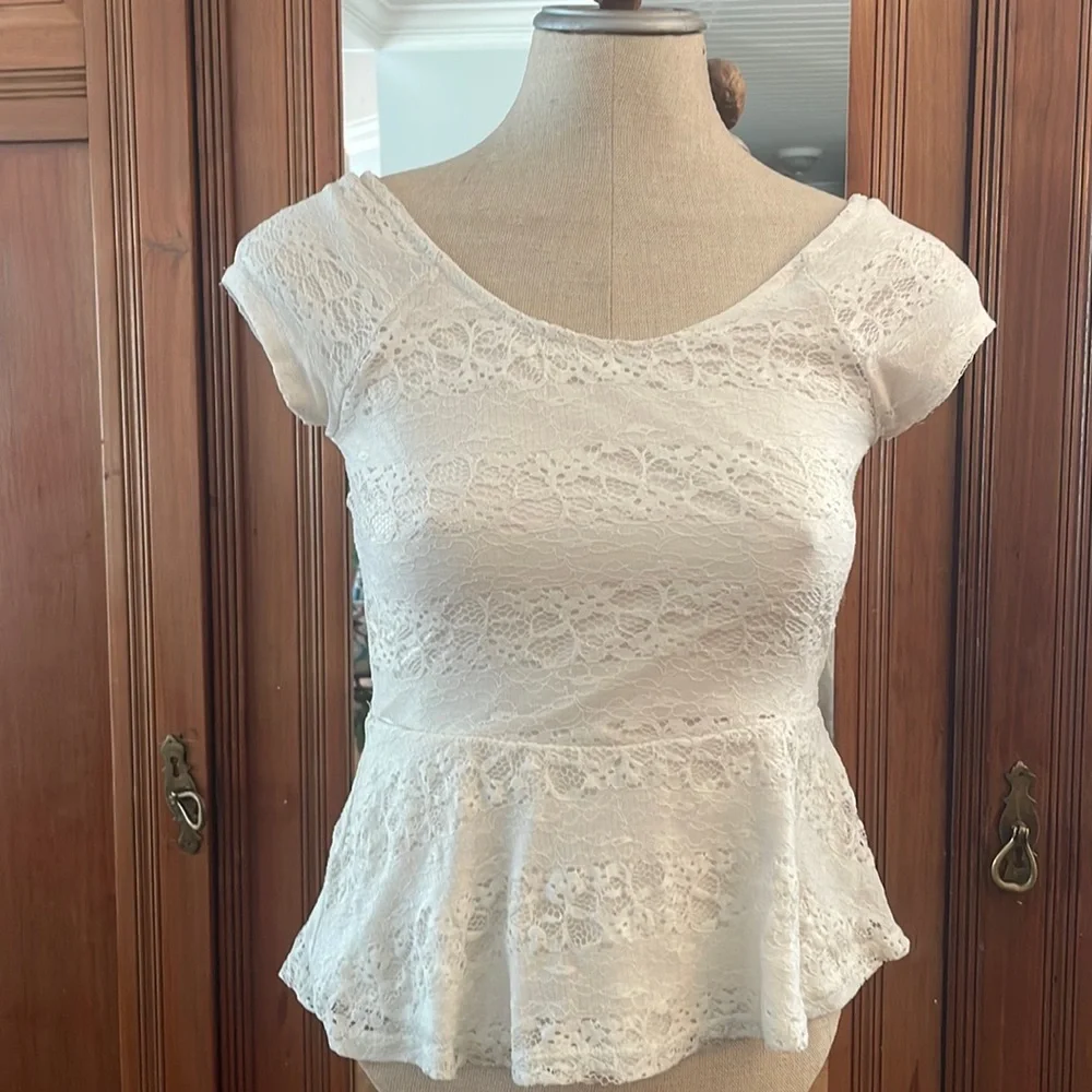 American Rag top lace white short sleeve size XS